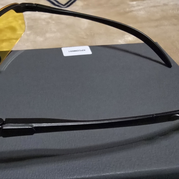 Yakimoto Unisex Yellow Sunglasses NWT. - Picture 11 of 12